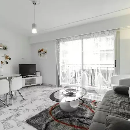 Spacious 2 1 Bedroom Elegance Comfort For Two People *