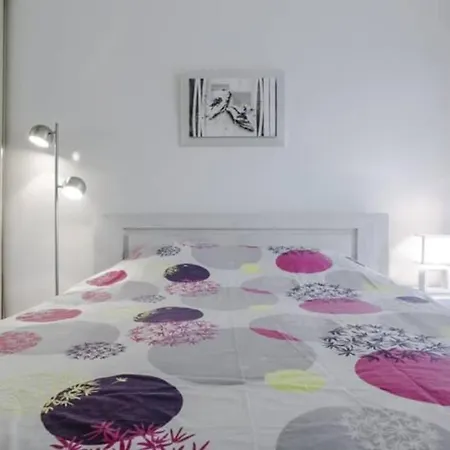 Spacious 2 1 Bedroom Elegance Comfort For Two People