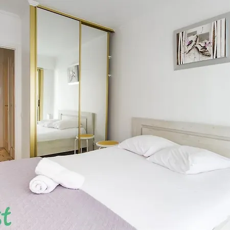 דירה Spacious 2 1 Bedroom Elegance Comfort For Two People ניס